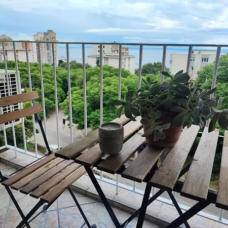 Apartment Nona Mira Rijeka Exterior photo