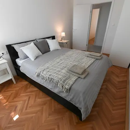 Apartment Nona Mira Rijeka Exterior photo