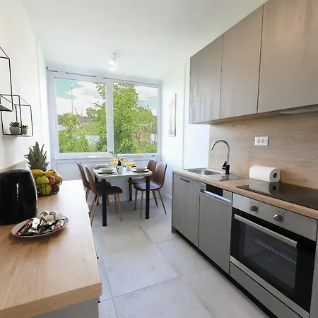 Apartment Nona Mira Rijeka Exterior photo